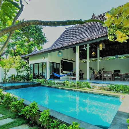 Ambary House Gili Trawangan- 2 Bedroom Private Villa, Pool Luaran gambar