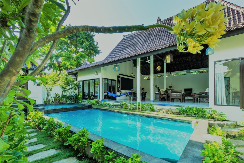 Ambary House Gili Trawangan- 2 Bedroom Private Villa, Pool Luaran gambar