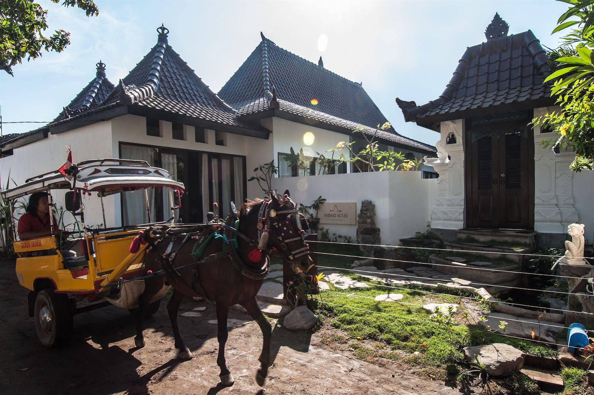 Ambary House Gili Trawangan- 2 Bedroom Private Villa, Pool Luaran gambar