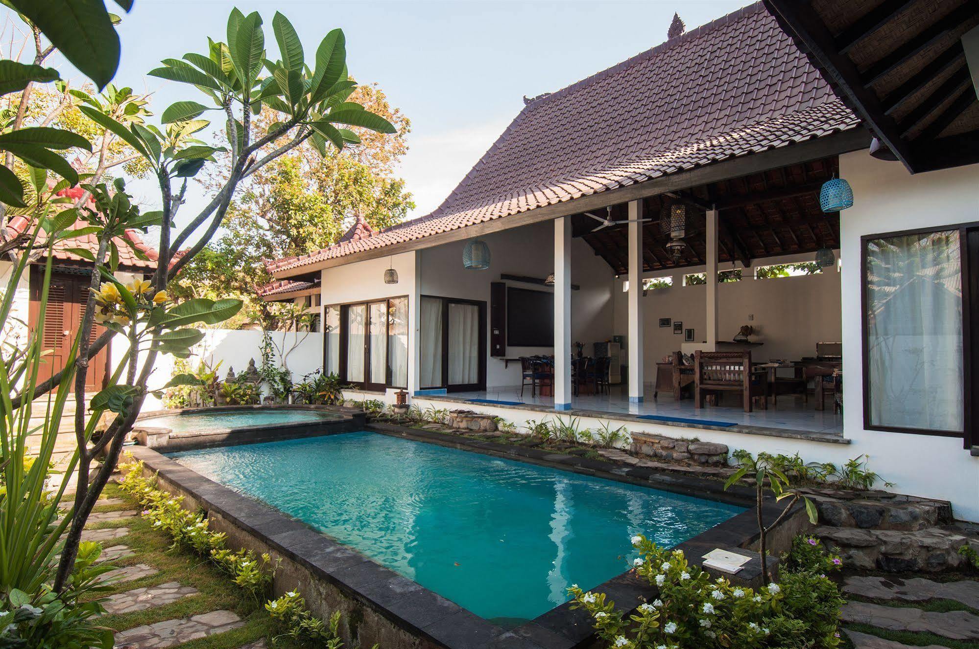 Ambary House Gili Trawangan- 2 Bedroom Private Villa, Pool Luaran gambar