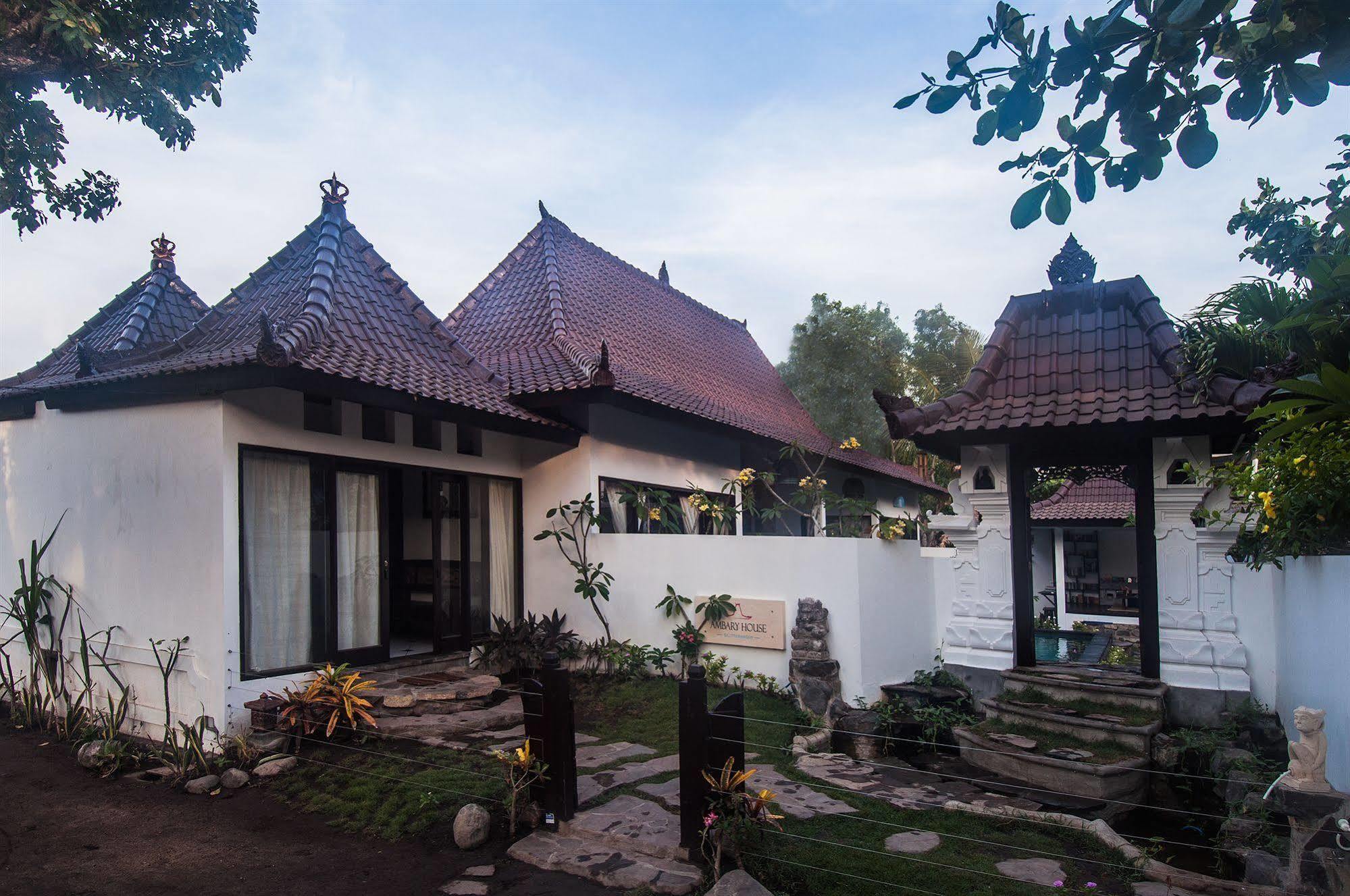 Ambary House Gili Trawangan- 2 Bedroom Private Villa, Pool Luaran gambar