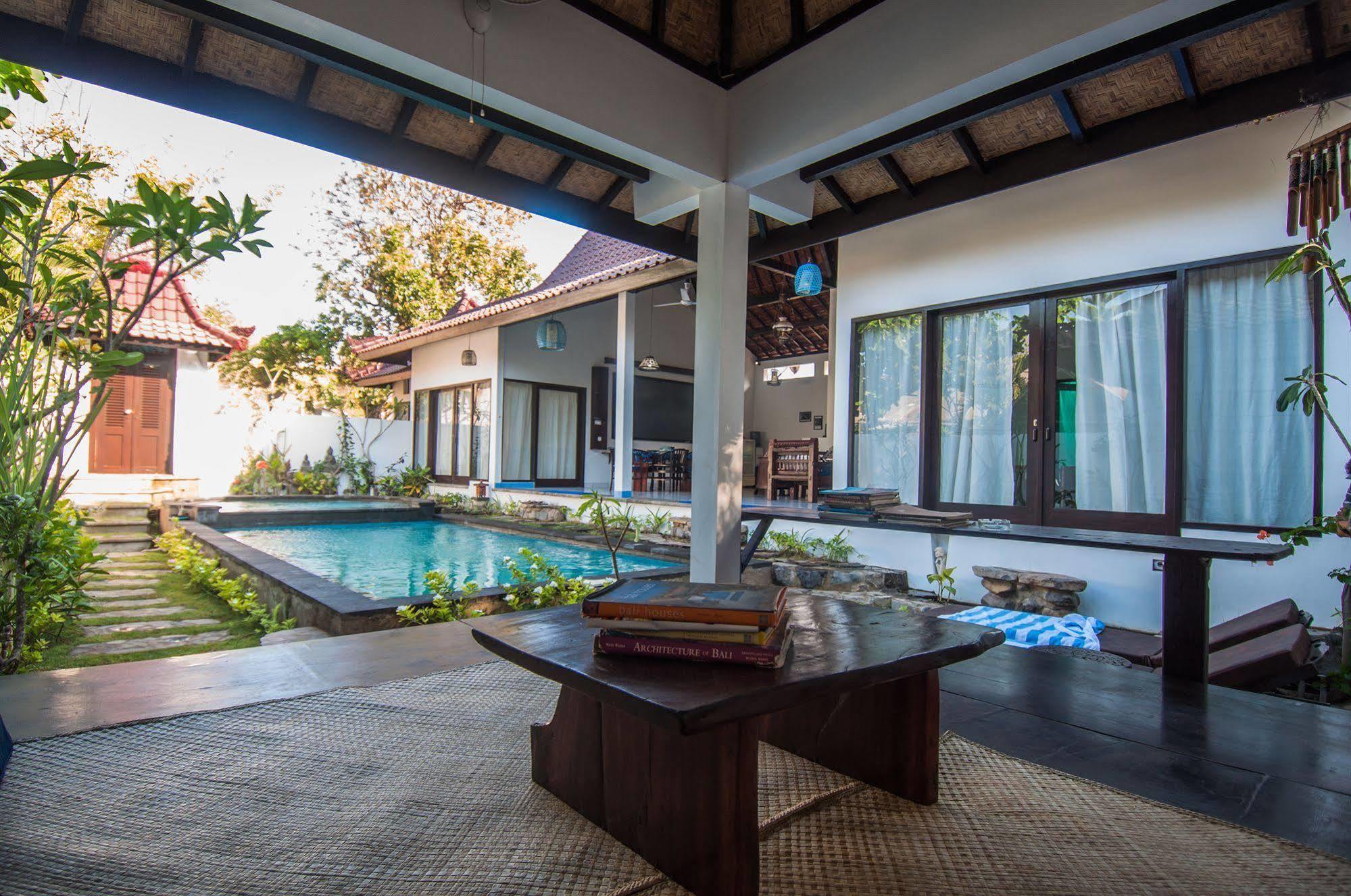 Ambary House Gili Trawangan- 2 Bedroom Private Villa, Pool Luaran gambar