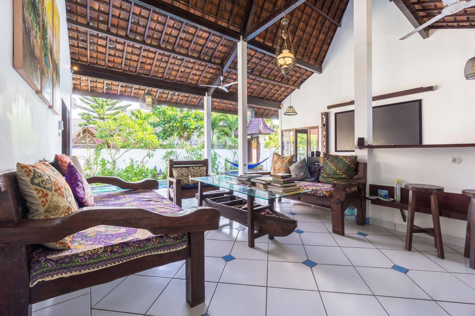 Ambary House Gili Trawangan- 2 Bedroom Private Villa, Pool Luaran gambar