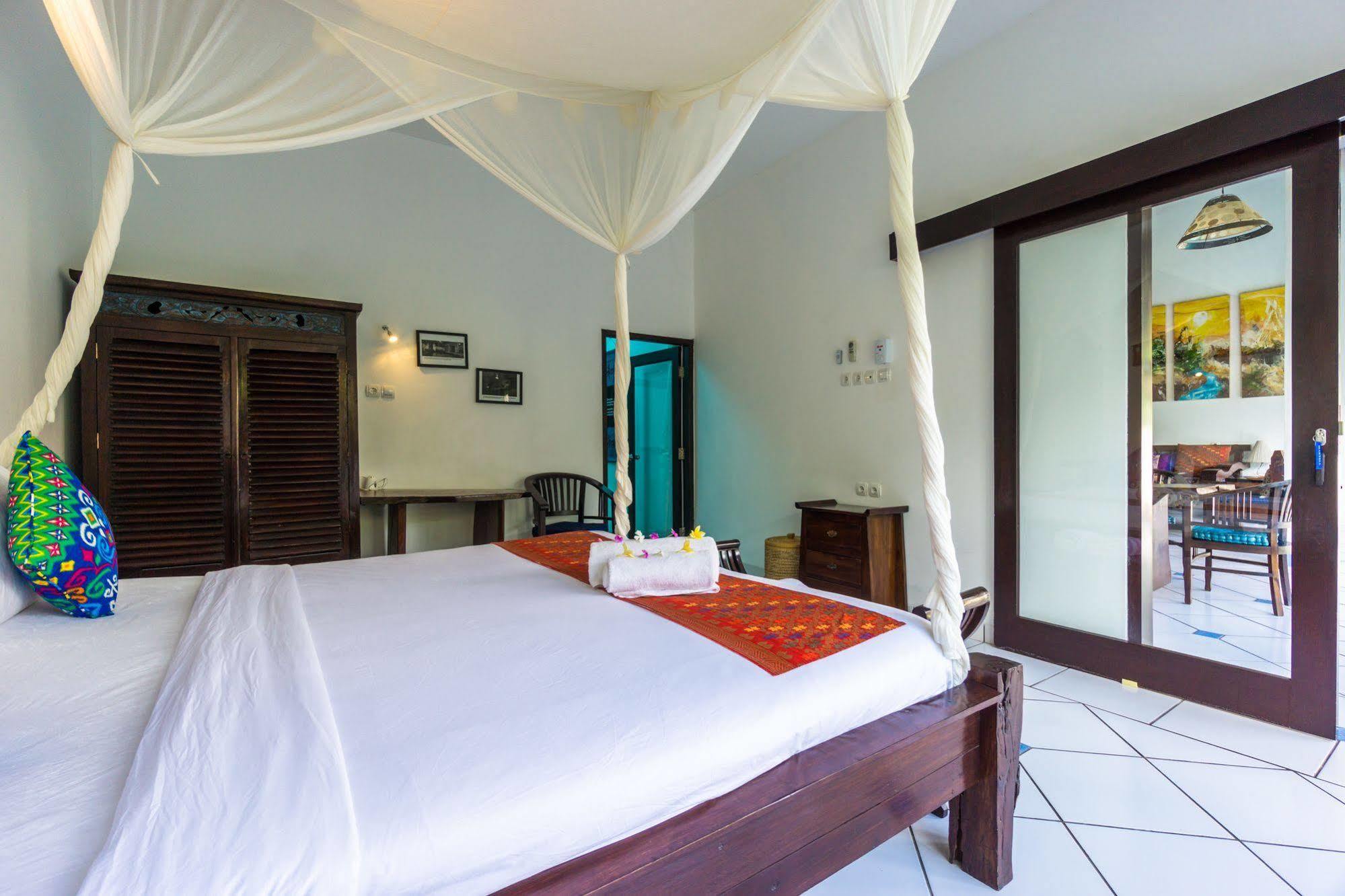Ambary House Gili Trawangan- 2 Bedroom Private Villa, Pool Luaran gambar