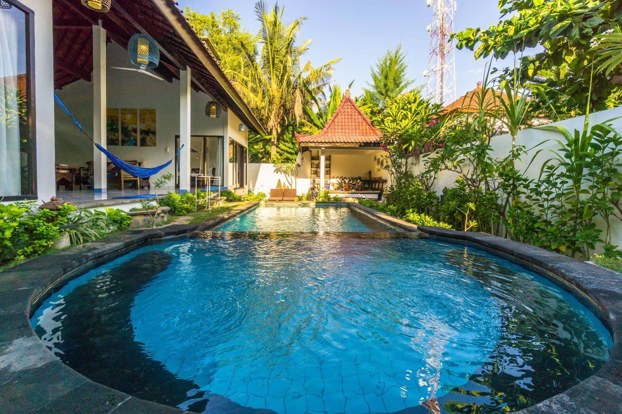 Ambary House Gili Trawangan- 2 Bedroom Private Villa, Pool Luaran gambar